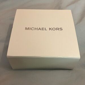 Michael Kors gift box